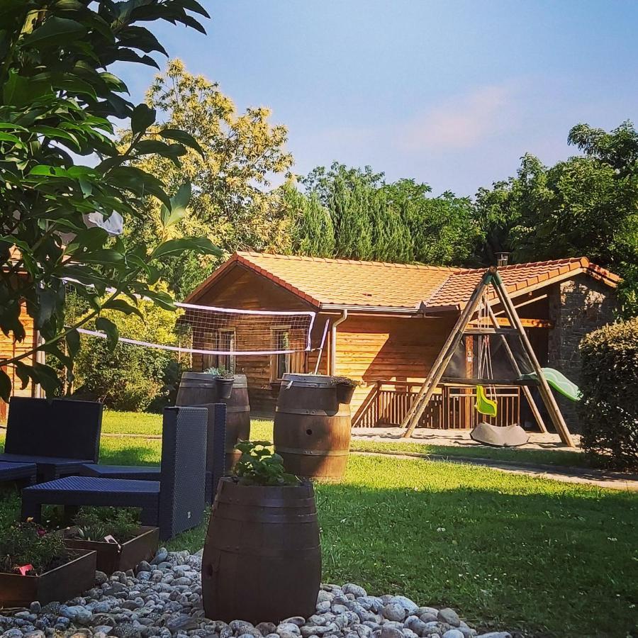 Aparthotel Le Hameau du Comté de Foix à Mercus-Garrabet Extérieur photo