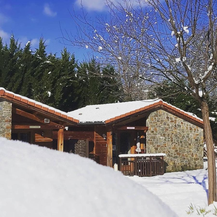 Aparthotel Le Hameau du Comté de Foix à Mercus-Garrabet Extérieur photo