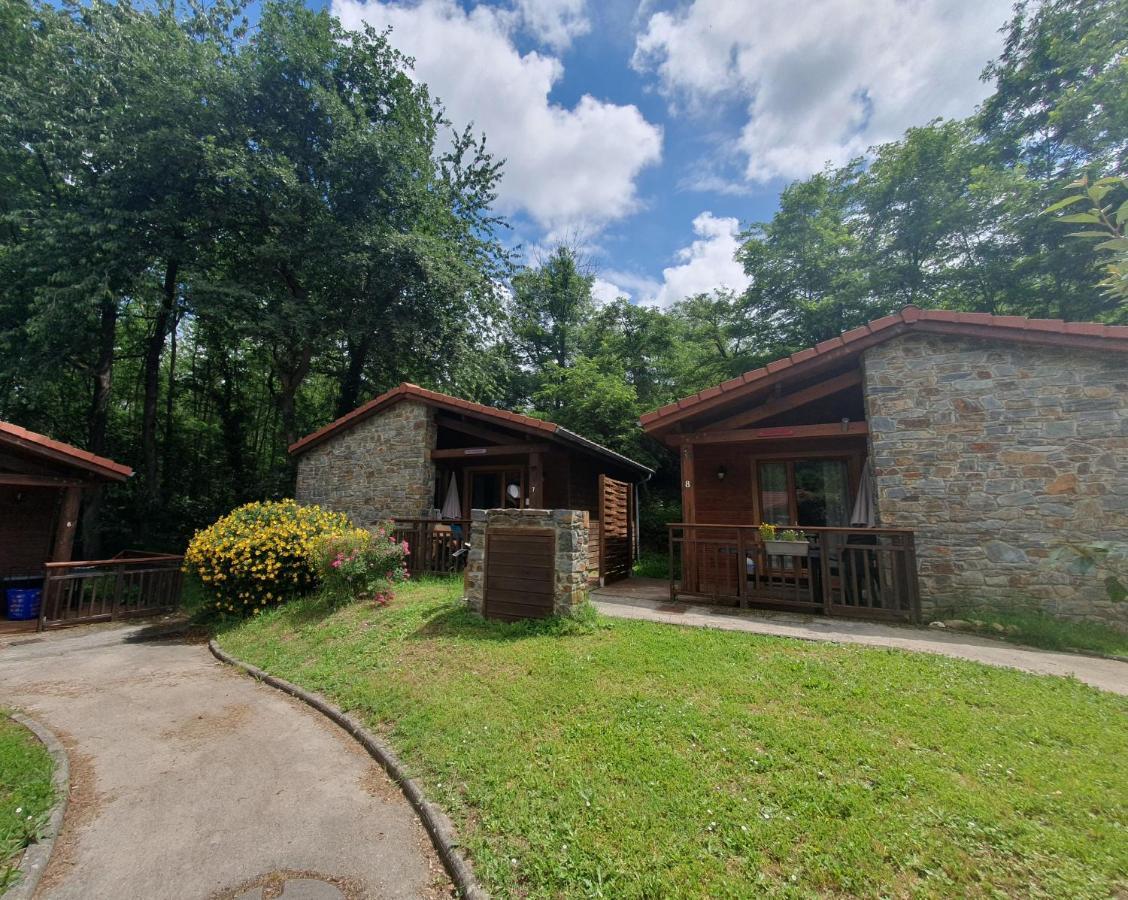 Aparthotel Le Hameau du Comté de Foix à Mercus-Garrabet Extérieur photo