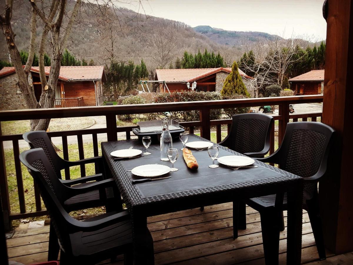 Aparthotel Le Hameau du Comté de Foix à Mercus-Garrabet Extérieur photo